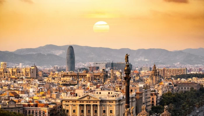Ispanija griežtina taisykles. Airbnb ir Booking.com įpareigotos pašalinti pasiūlymus