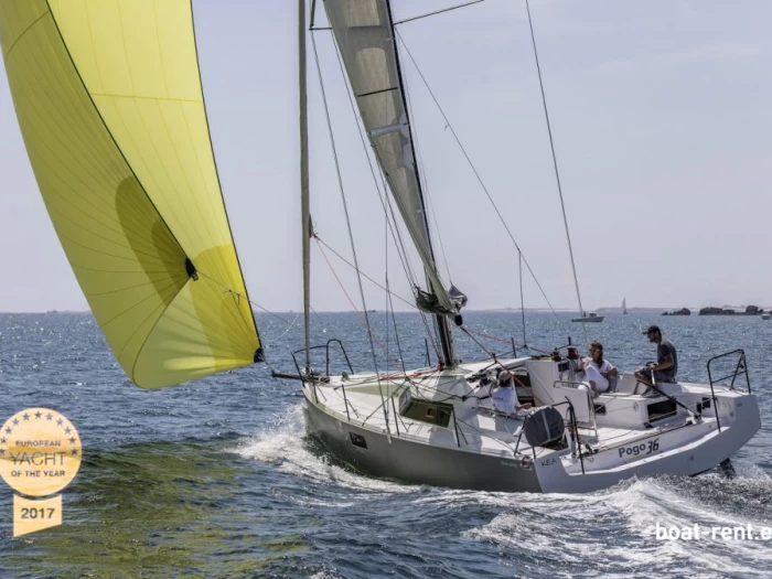 5 vietų sportinė jachta Pogo 36